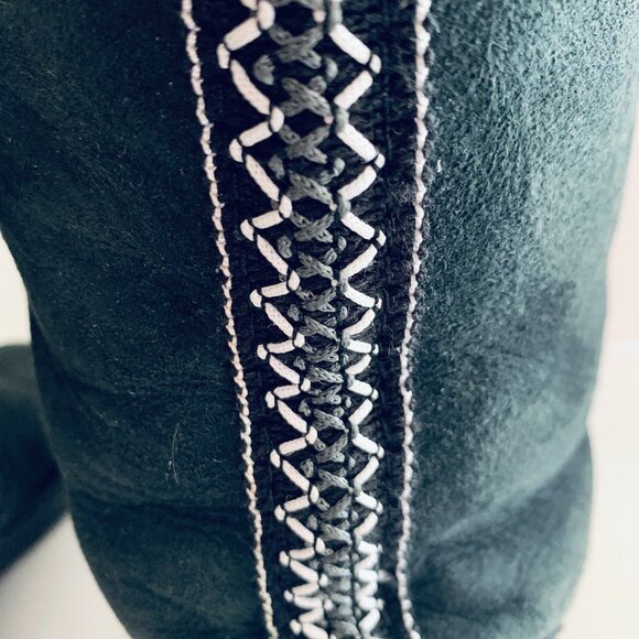 Men's Woman's UGG Australia Tall Shearling Boots Suede with Tasman Braid - Picture 4 of 16